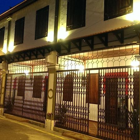 Malacca Jawa Street Townstay מראה חיצוני תמונה