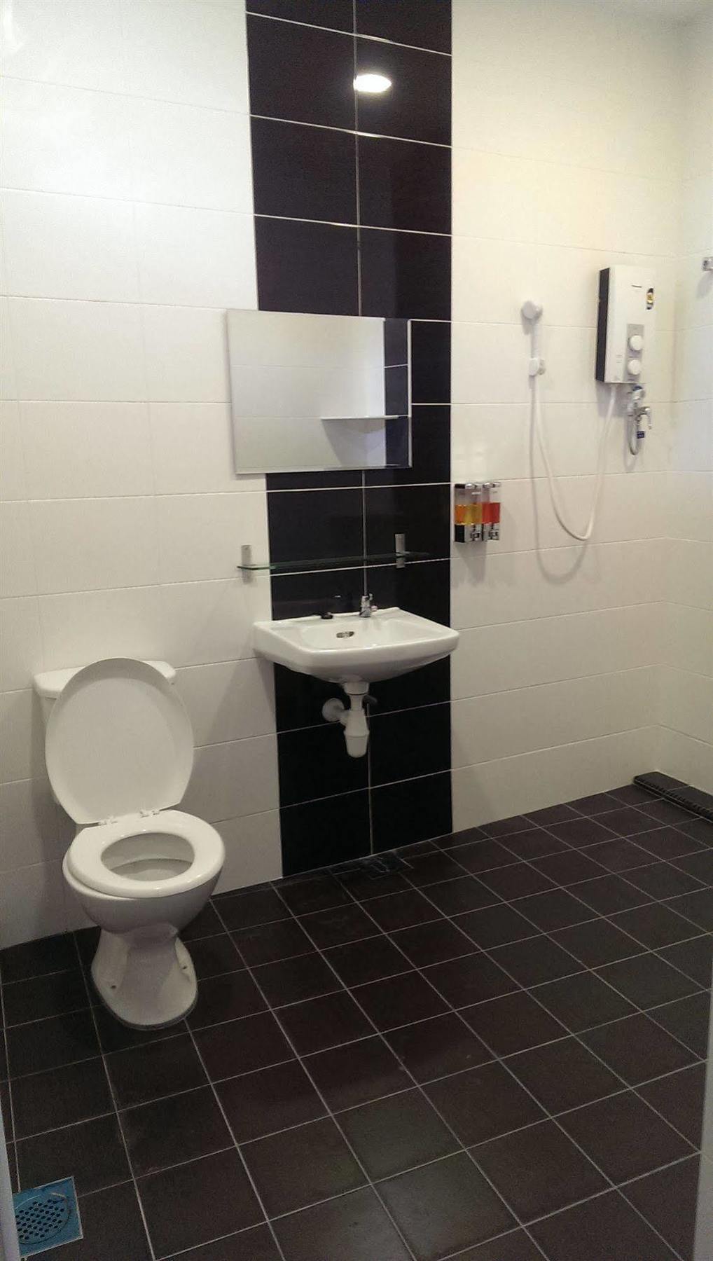 Malacca Jawa Street Townstay מראה חיצוני תמונה